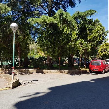Quiete Ad Un Passo Dal Mare Albisola Superiore Exterior foto