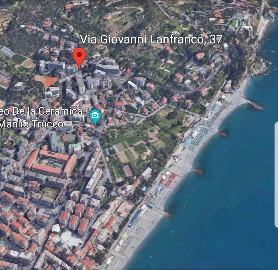 Quiete Ad Un Passo Dal Mare Albisola Superiore Exterior foto